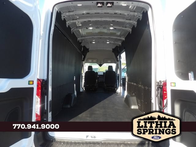 2027 Ford Transit-350 Base