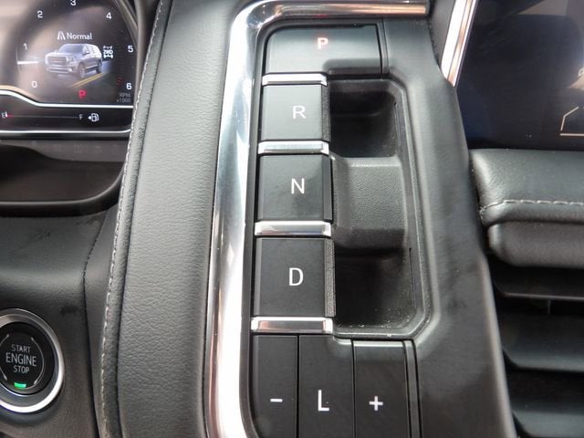 2022 GMC Yukon XL SLE