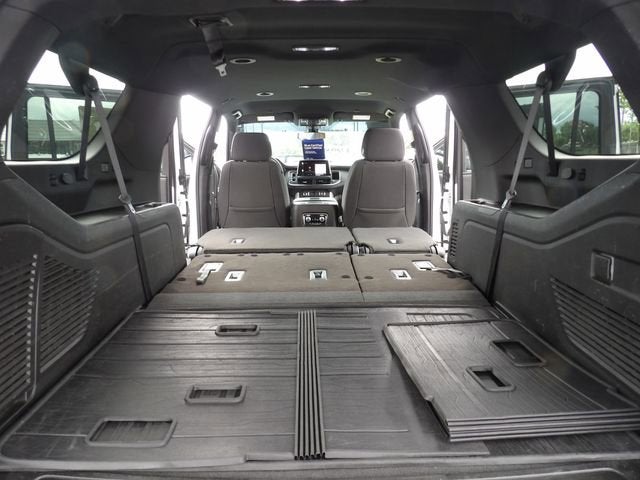 2022 GMC Yukon XL SLE