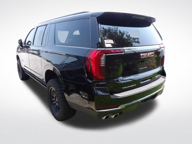 2025 GMC Yukon XL AT4