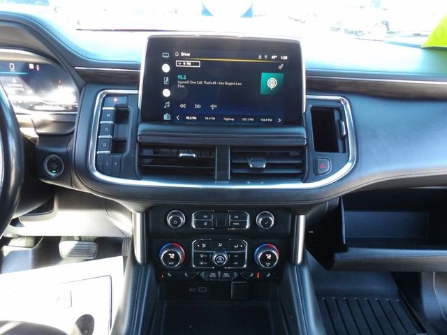 2022 Chevrolet Suburban LT