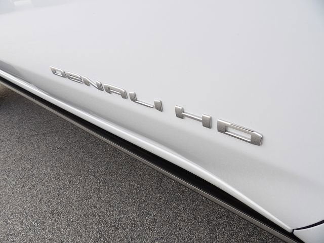 2025 GMC Sierra 2500HD Denali Ultimate