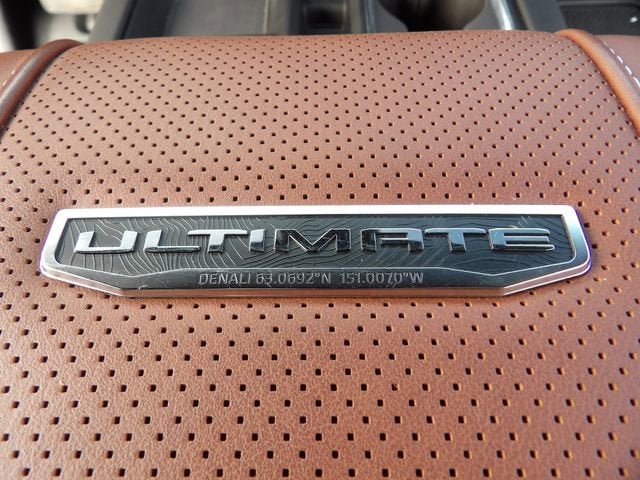 2025 GMC Sierra 2500HD Denali Ultimate