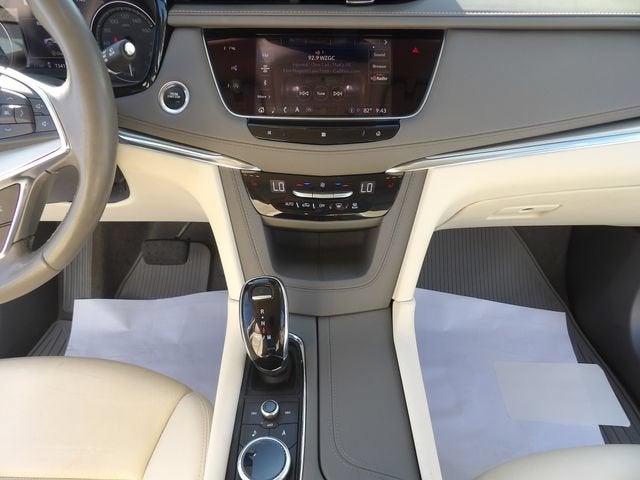 2021 Cadillac XT5 FWD Premium Luxury