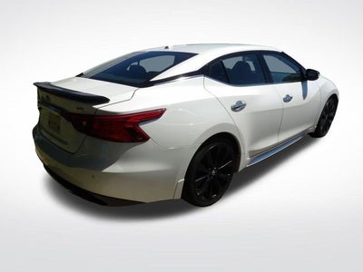 2017 Nissan Maxima SR