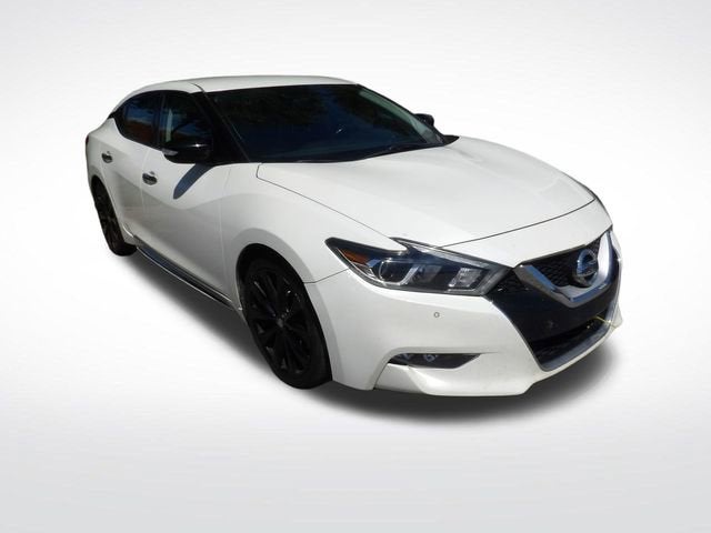 2017 Nissan Maxima SR
