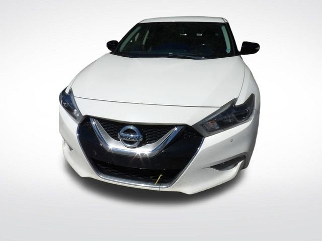 2017 Nissan Maxima SR