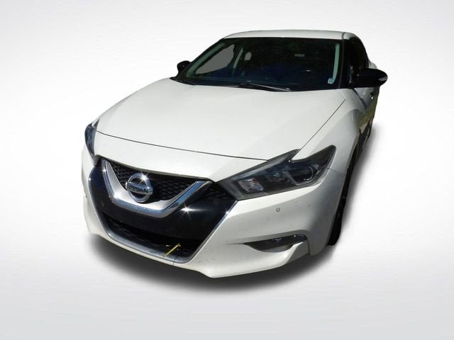 2017 Nissan Maxima SR