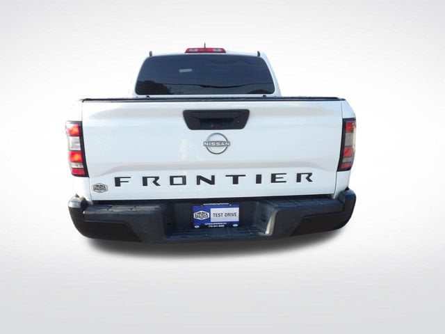 2022 Nissan Frontier S