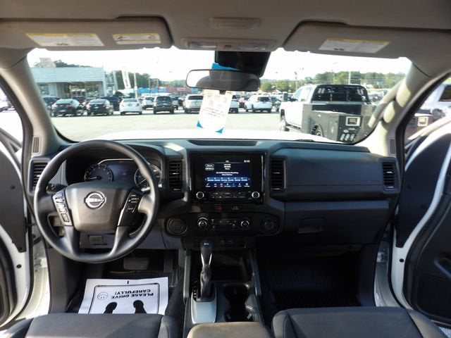 2022 Nissan Frontier S