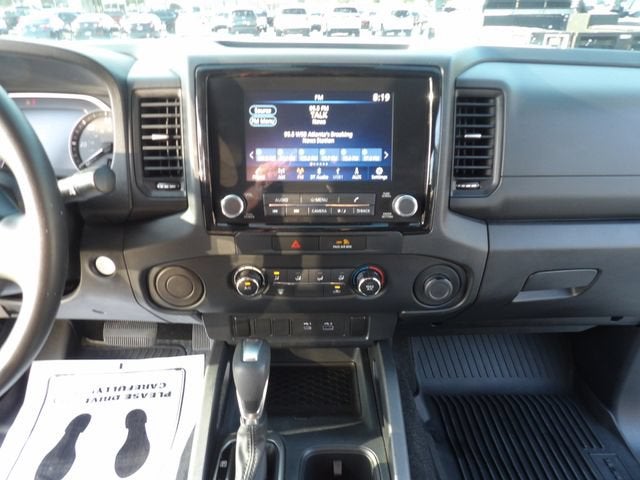 2022 Nissan Frontier S