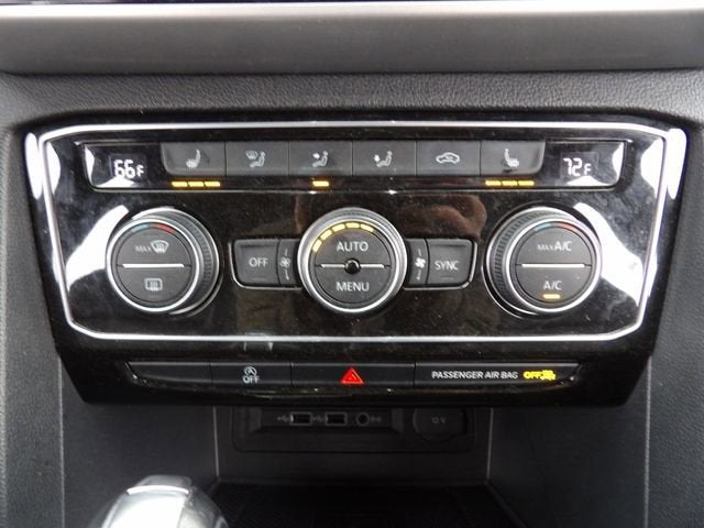 2020 Volkswagen Atlas Cross Sport 2.0T SEL