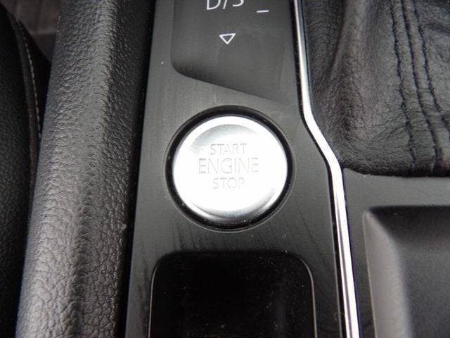 2020 Volkswagen Atlas Cross Sport 2.0T SEL