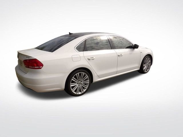 2014 Volkswagen Passat 1.8T Sport