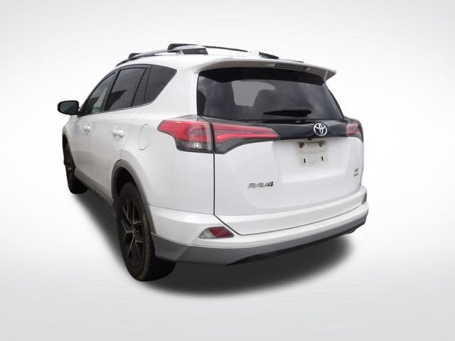2018 Toyota RAV4 SE