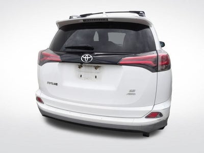 2018 Toyota RAV4 SE