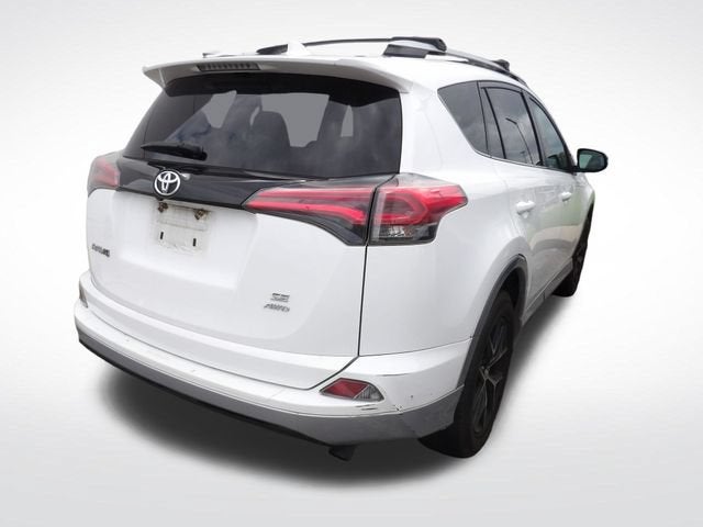 2018 Toyota RAV4 SE