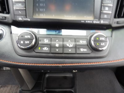 2018 Toyota RAV4 SE