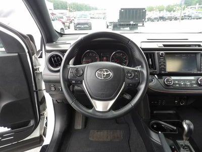 2018 Toyota RAV4 SE