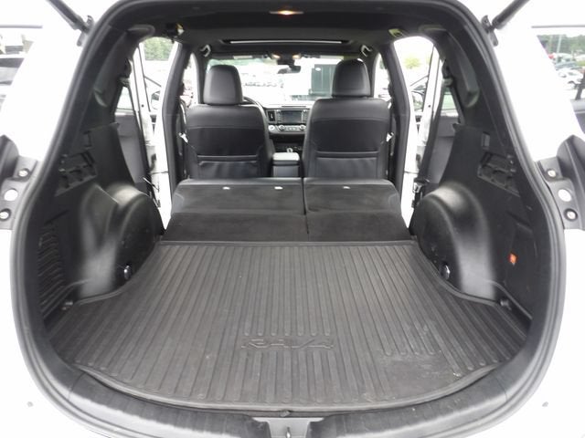 2018 Toyota RAV4 SE