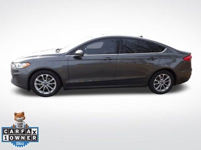 2020 Ford Fusion SE