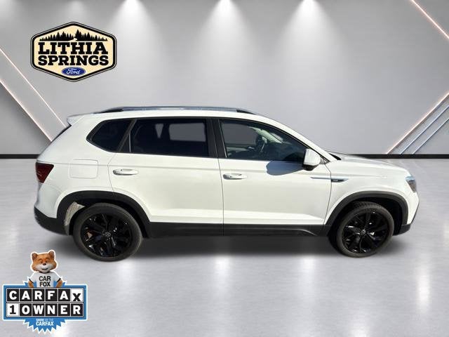 2024 Volkswagen Taos SE