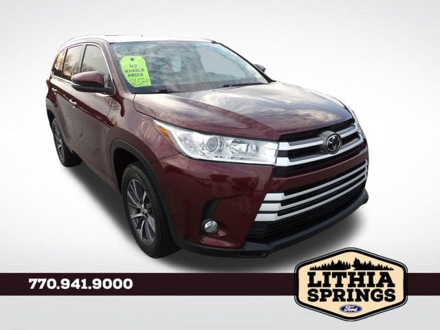 2017 Toyota Highlander SE