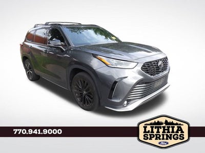 2022 Toyota Highlander XSE