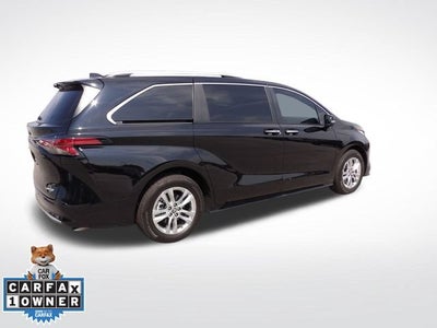 2026 Toyota Sienna Limited