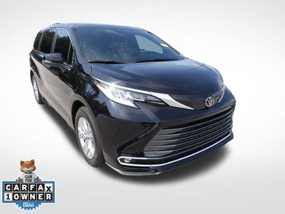 2026 Toyota Sienna Limited