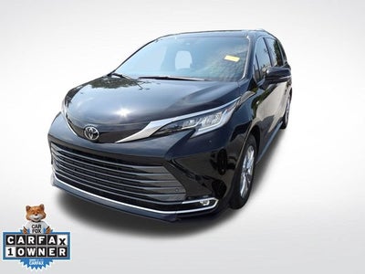 2026 Toyota Sienna Limited