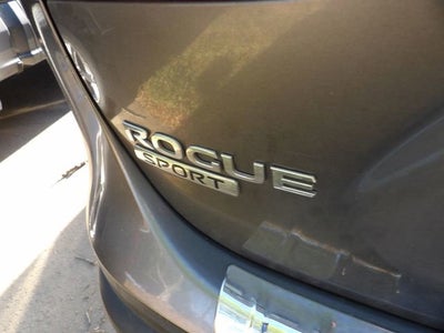 2022 Nissan Rogue Sport SV