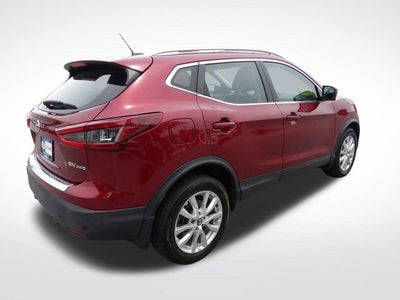 2022 Nissan Rogue Sport SV