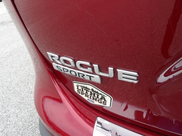 2022 Nissan Rogue Sport SV