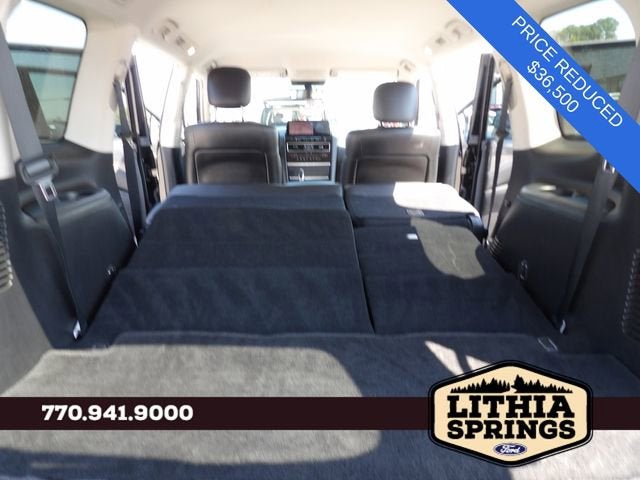 2024 Nissan Armada SV