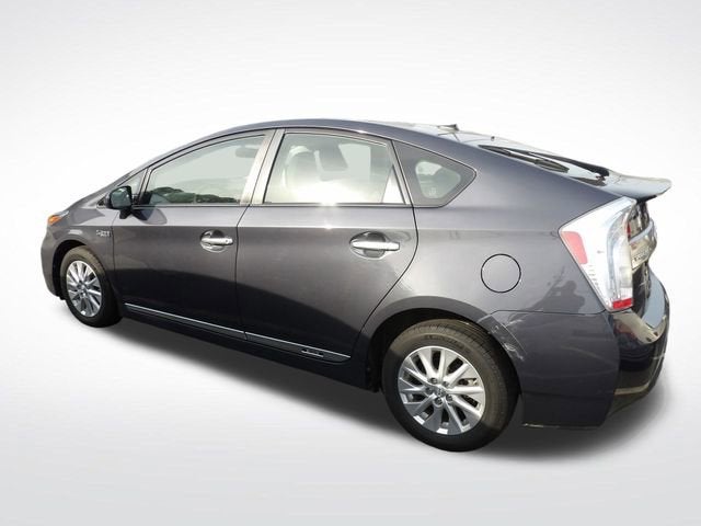 2014 Toyota Prius Plug-in Base