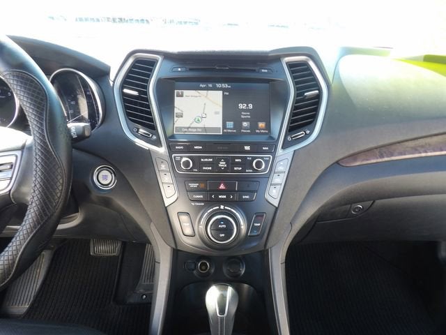 2017 Hyundai Santa Fe SE Ultimate