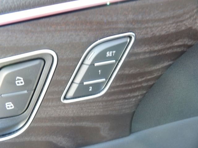 2021 Audi Q8 Premium Plus