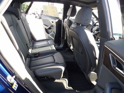 2021 Audi Q8 Premium Plus