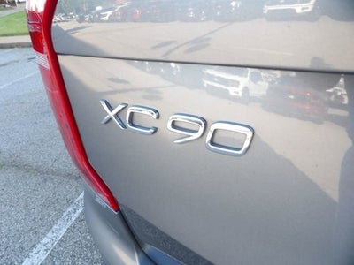 2019 Volvo XC90 R-Design