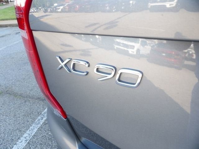 2019 Volvo XC90 R-Design