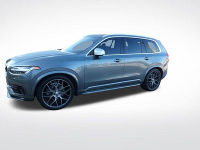 2019 Volvo XC90 R-Design