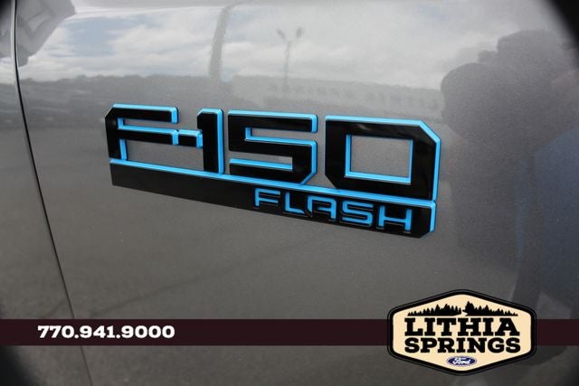 2025 Ford F-150 Lightning Flash