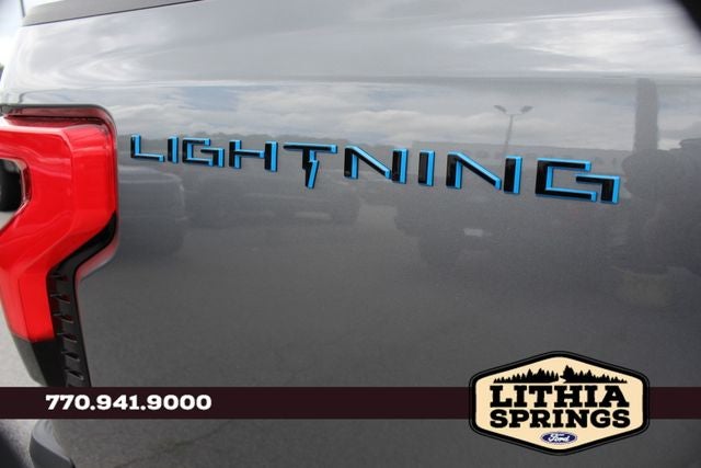 2025 Ford F-150 Lightning Flash