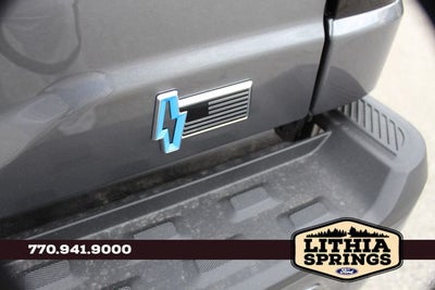 2025 Ford F-150 Lightning Flash